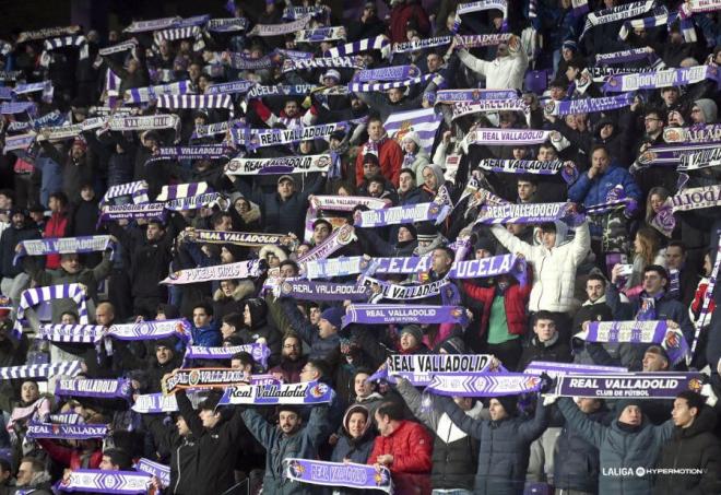 La afición del Real Valladolid en el partido frente al Real Oviedo