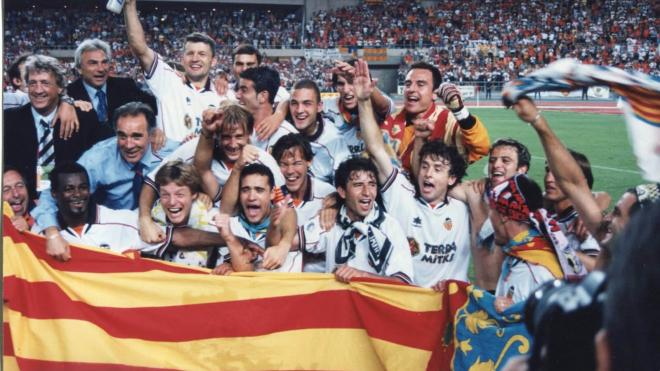 Luis Milla fue uno de los campeones de Copa en 1999. (Foto: Valencia CF)