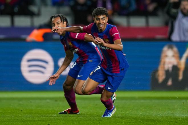 Lamine Yamal celebra su gol en el Barcelona-Mallorca (Foto: EFE).