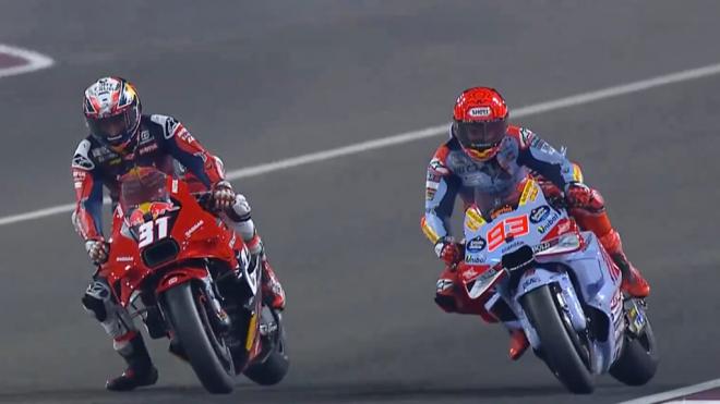 Pedro Acosta y Marc Márquez, en Qatar (Foto: MotoGP).