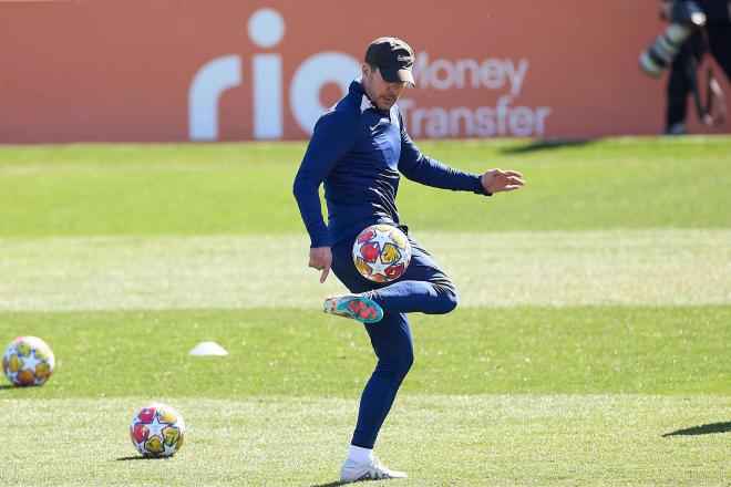 Simeone, durante un entrenamiento del Atlético de Madrid (Foto: Cordon Press).