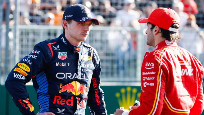 Max Verstappen y Carlos Sainz, en el GP de Australia (Foto: Cordon Press).