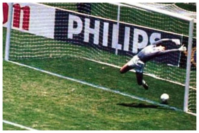 Gol fantasma de Míchel en México 1986.