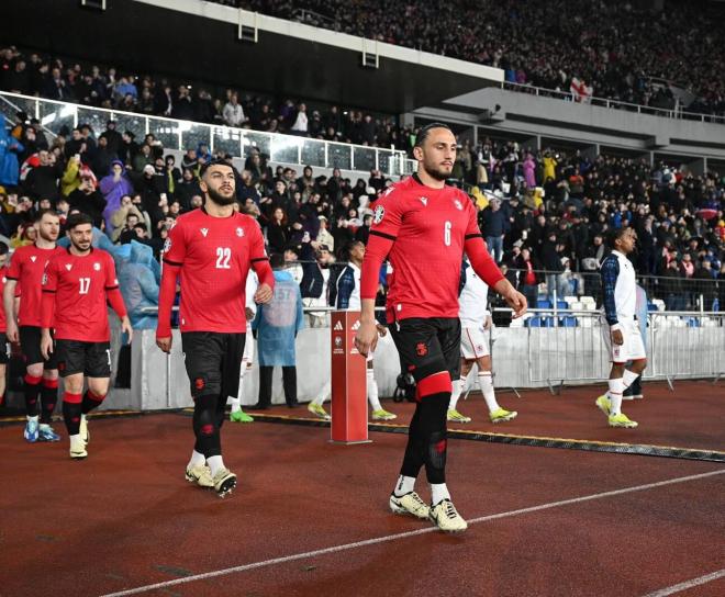 Kochorashvili en la final de Georgia ante Grecia por el billete definitivo a la fase final de la Eurocopa. 
