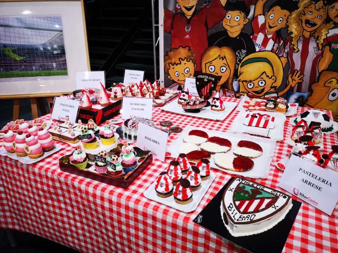 Todo tipo de dulces preparados para conmemorar la final de Copa del Athletic Club de este sábado en La Cartuja (Foto: DMQ Bizkaia).