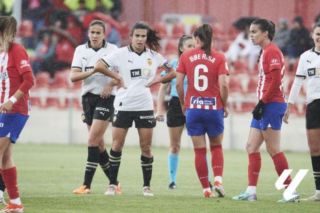 El VCF Femenino pierde 1-0 ante el Atlético de Madrid  (Foto: LALIGA).