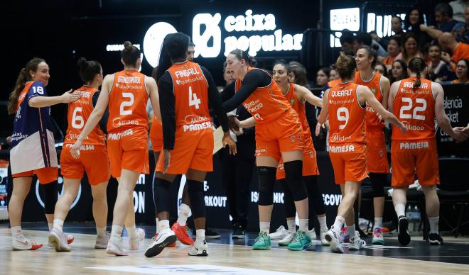 Valencia Basket se redime en la Fonteta ante el Barça CBS (69-51)