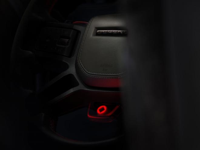 Detalle del nuevo Defender Octa V8