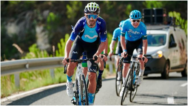 Alejandro Valverde, durante una etapa en la XX Vuelta Cicloturista a Ibiza (foto: Europa Press).