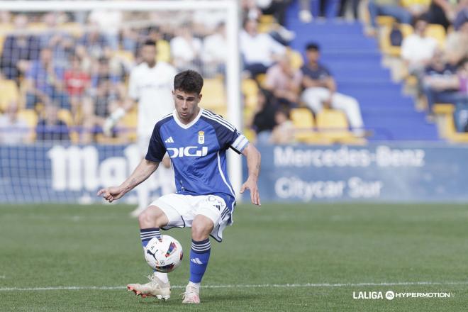 Jimmy, en un partido del Real Oviedo (Foto: LALIGA).