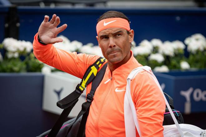 Rafa Nadal se despide del Conde de Godó (Foto: Cordon Press).