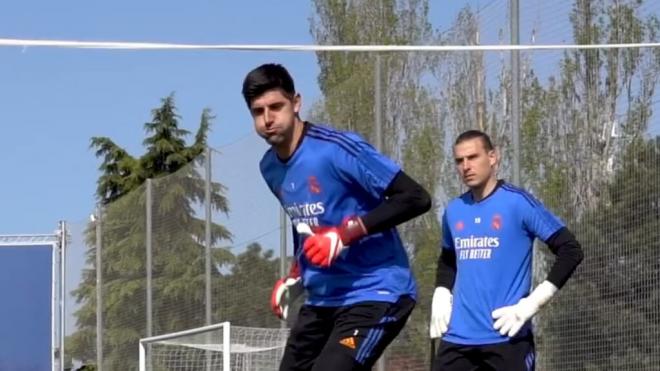 Courtois y Lunin, en un entrenamiento (Real Madrid)