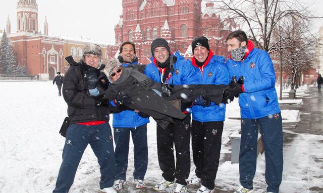 Uno de los momentos más divertidos de Paco Fenollosa se vivió en la Plaza Roja de Moscú (Foto: LUD).