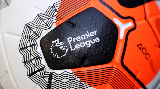 Logo de la Premier League en el balón oficial (Europa Press)