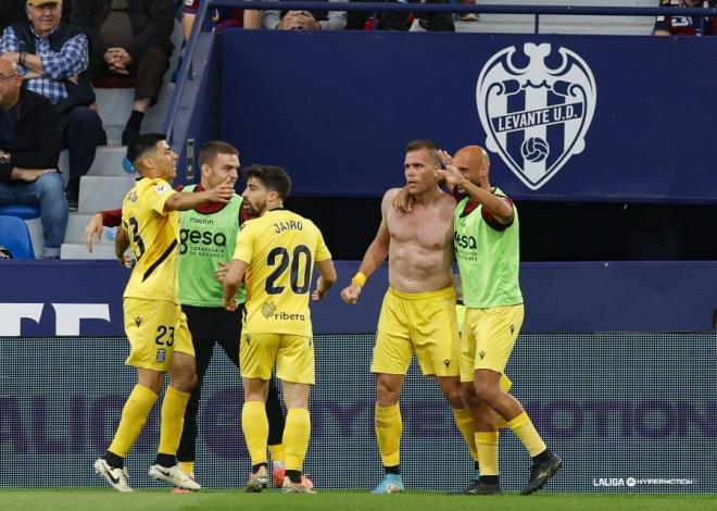 La celebración del gol de Ortuño, con pasado en el filial del Levante, en el minuto 63 (Foto: LALIGA).