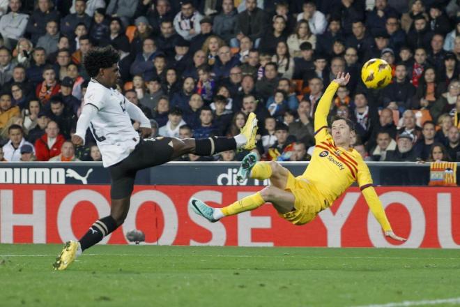 Valencia-Barcelona (Foto: EFE)