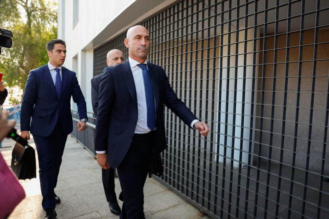 Luis Rubiales, en su llegada a los juzgados (Foto: EFE).