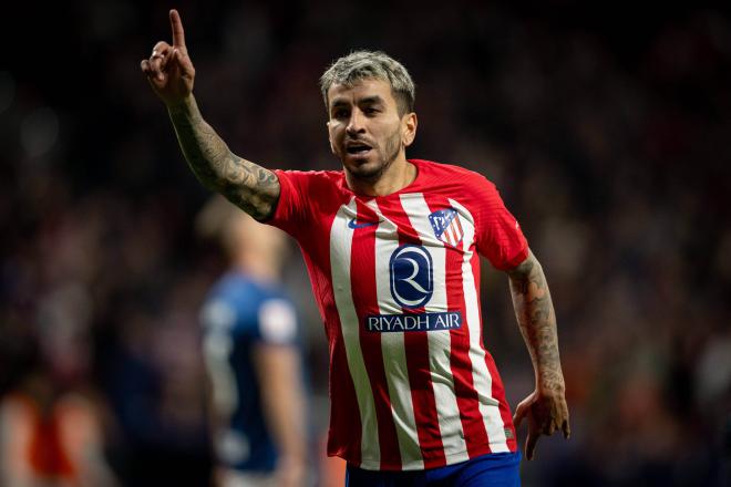 Ángel Correa celebra un gol en el Atlético-Athletic (Foto: Cordon Press).