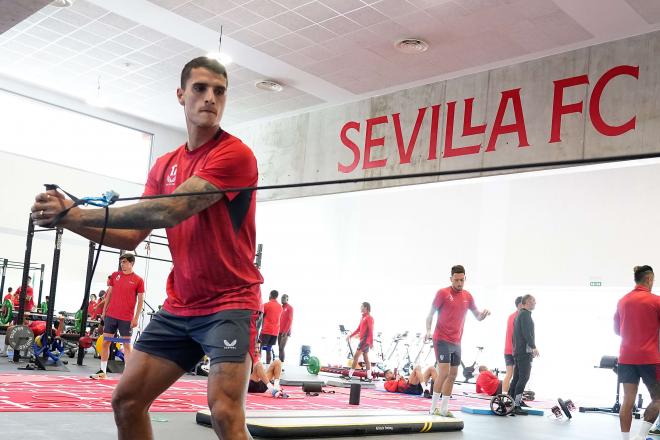 Erik Lamela en el entrenamiento de este viernes. (Foto: @SevillaFC)