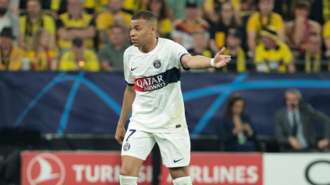 Mbappé en un partido con el PSG (Europa Press)