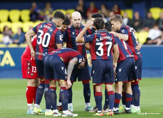 Álex Valle y Kochorashvilil, las dos novedades en el once ante la SD Eibar (Foto: LALIGA).