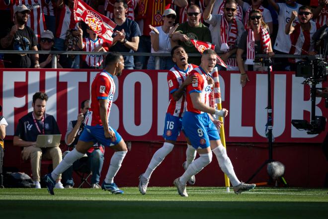 Artem Dovbyk celebra su gol en el Girona-Barcelona (Foto: EFE).