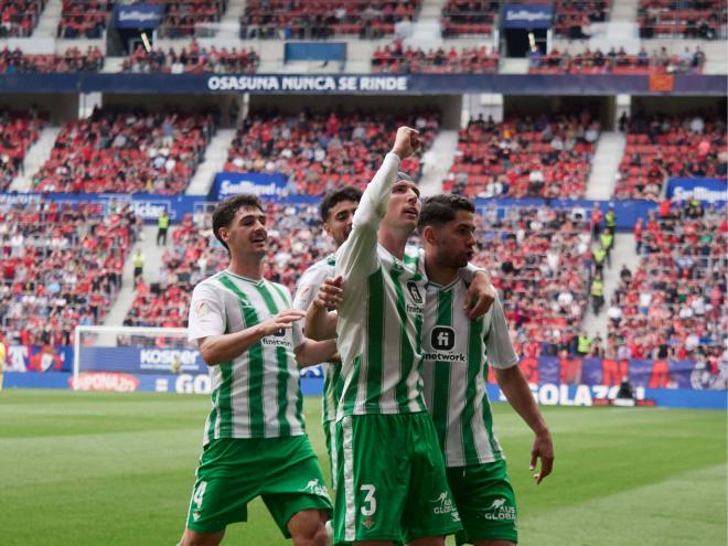 La celebración del gol de Ayoze ante Osasuna (Foto: Cordonpress)