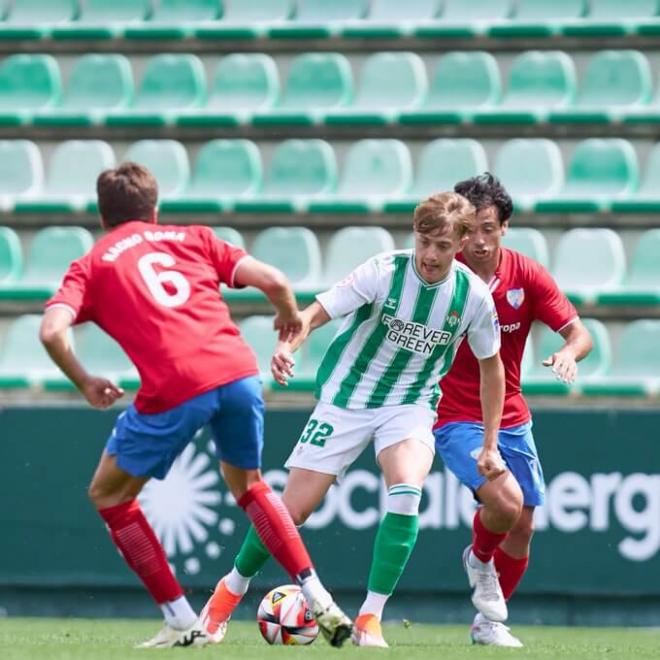 Jesús Rodríguez en el último partido del Betis Deportivo (foto: Cantera RBB).