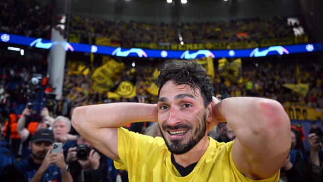 Hummels celebra la victoria del Dortmund