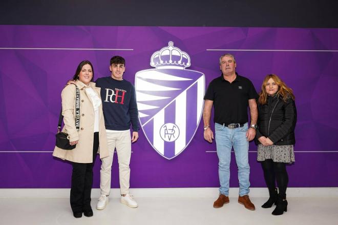 Koke Iglesias renueva con el Real Valladolid.