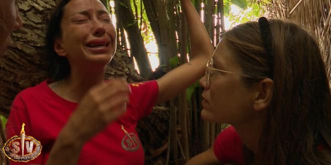 Aurah Ruiz sufre un ataque de ansiedad en 'Supervivientes2024' (Foto: Telecinco)