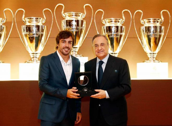 Fernando Alonso es socio de honor del Real Madrid desde 2017 (Real Madrid)