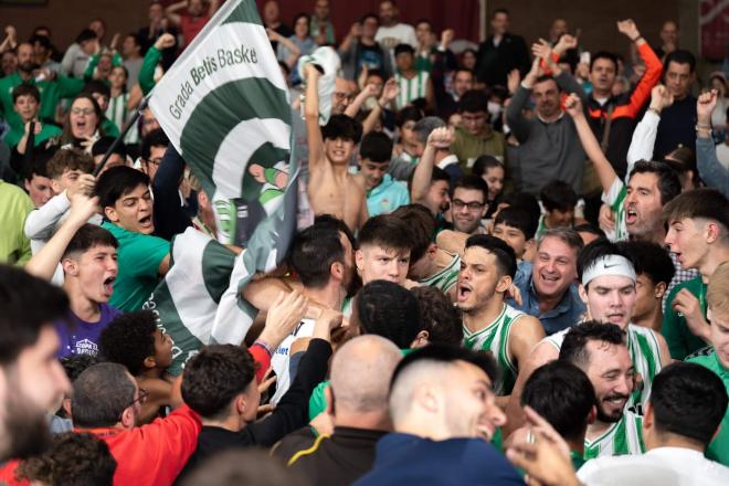 El Betis Basket, a 'playoffs'. (Foto: Real Betis Basket)