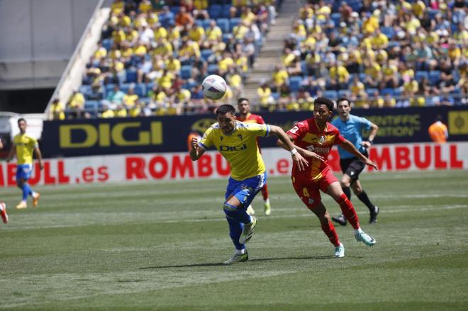 Maxi Gómez, en el Cádiz - Getafe (Foto: Cristo García).