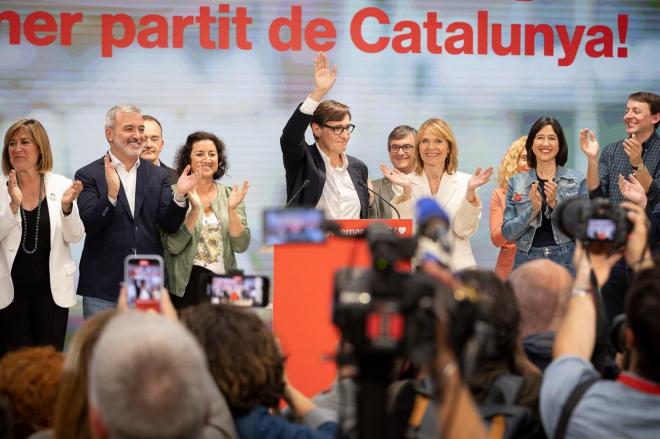 Salvador Illa celebrando la victoria en las elecciones de Cataluña (Foto: @salvadorilla)