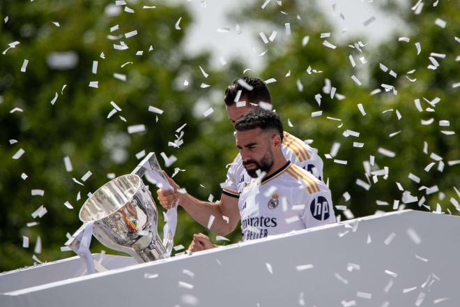 Carvajal, en la celebración del Real Madrid (FOTO: Cordón Press).