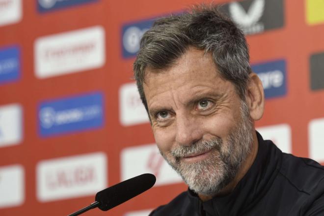 Quique Sánchez Flores, en sala de prensa (Foto: Kiko Hurtado).