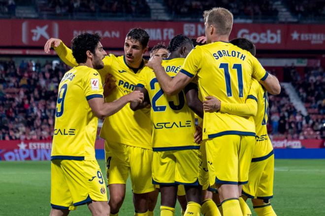 El Villarreal CF celebra su gol en Montilivi.