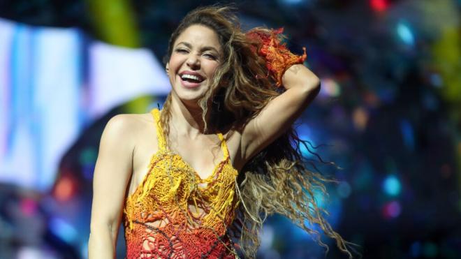 Shakira en uno de sus actuaciones (Cordon Press)