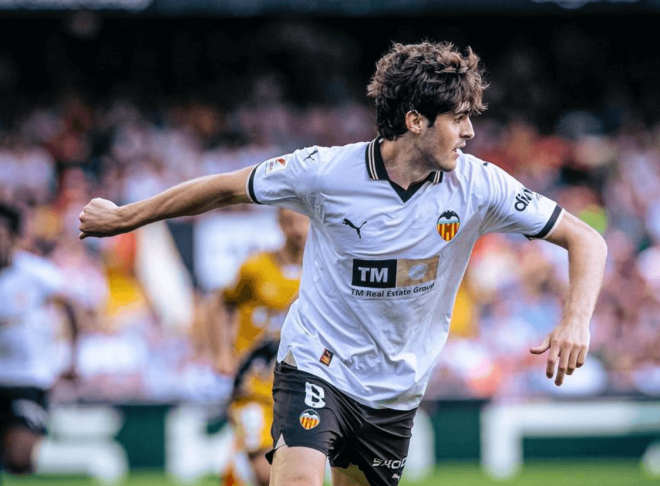 Javi Guerra en Mestalla