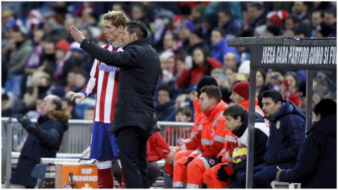 Diego Simeone y Fernando Torres, juntos en el Atlético de Madrid (foto: Cordon Press).