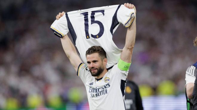 Nacho Fernández con la camiseta tras las semifinales de Champions League (Fuente: Cordon Press)