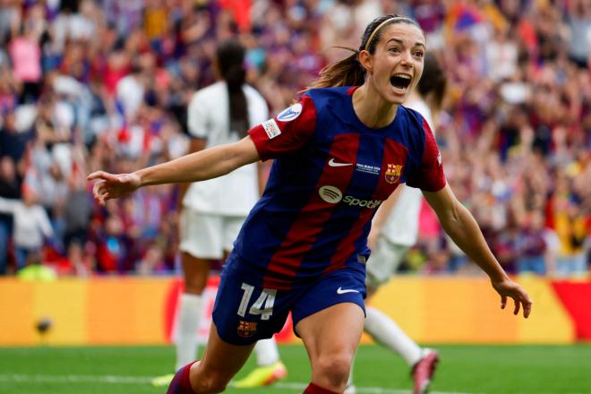 Aitana Bonmatí celebra el 1-0 del Barcelona ante el Lyon (Foto: EFE).