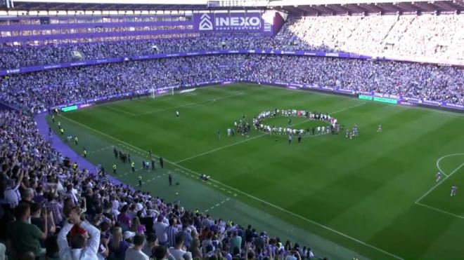 Los mejores momentos de la celebración del Real Valladolid: de los jugadores metiéndose con un ca