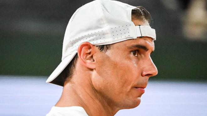 Rafa Nadal, entrenando antes de debutar en Roland Garros 2024