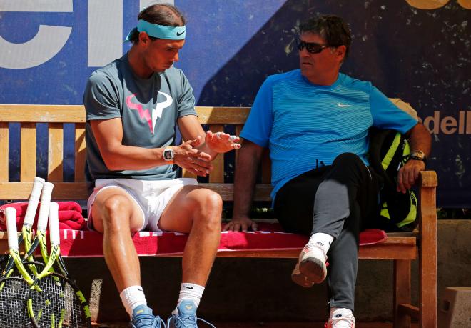 Toni Nadal junto a su sobrino Rafa Nadal (Cordon Press)
