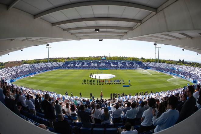 Butarque, engalanado para el ascenso del CD Leganés (X)