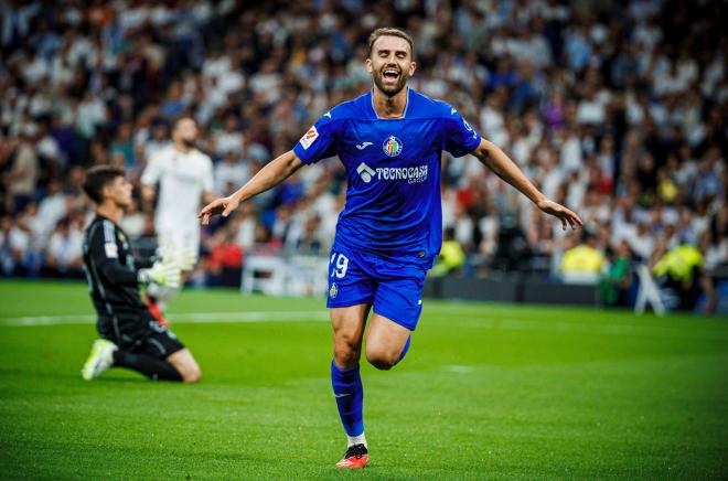 Borja Mayoral celebrando un gol al Real Madrid (Foto: Cordon Press).