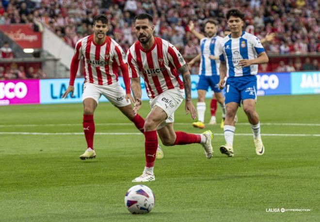 Lance del Sporting - Espanyol del play off (Foto: LaLiga).