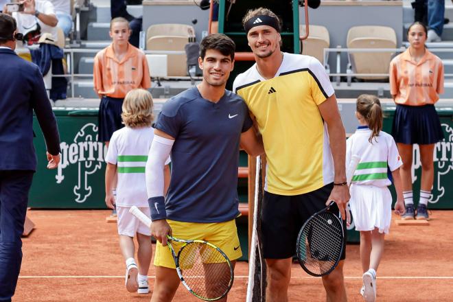 Carlos Alcaraz y Alexander Zverev en la final de Roland Garros (Foto: Cordon Press)